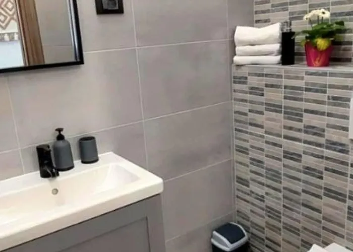 Villa Lana - By Guide