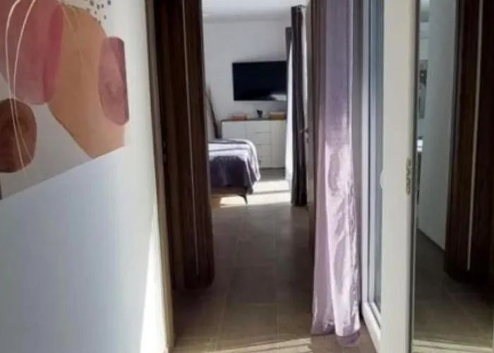 Vila Lana - By Guide Cabrunici